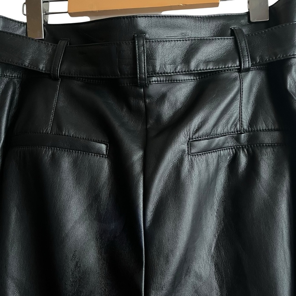 NWT Aritzia Babaton Belted Pant Vegan Leather Black Size 10 - Picture 8 of 15